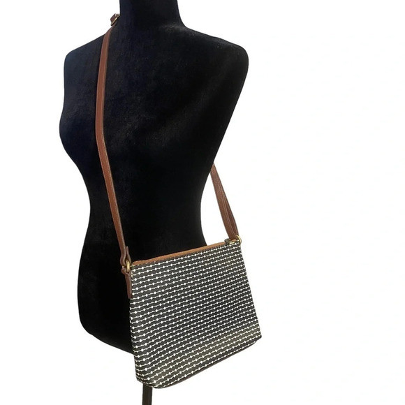 EUC Fossil Evie Crossbody Bag Black/White - Picture 16 of 16